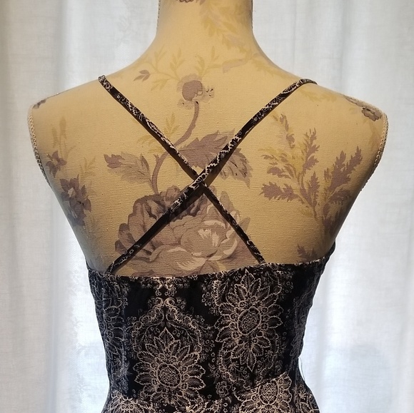 Pink Owl Apparel Dress - Picture 3 of 7